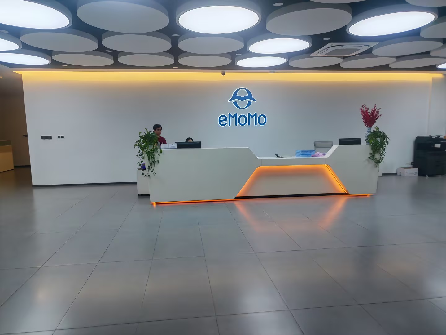 一么么科技（eMoMo）智能按摩方案采用轩达电子90Z振动喇叭
